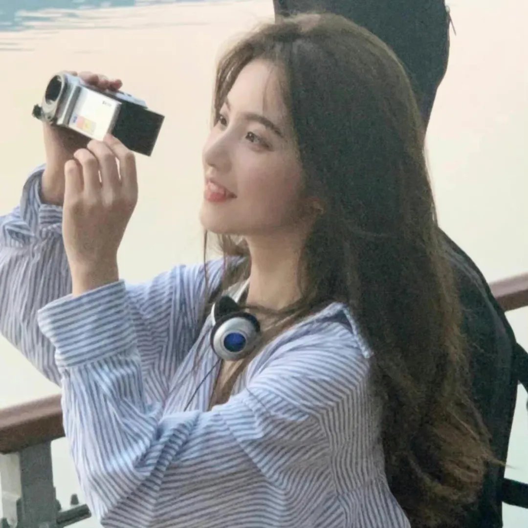 我在仇人家做女佣